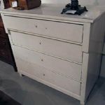 61 4333 CHEST OF DRAWERS